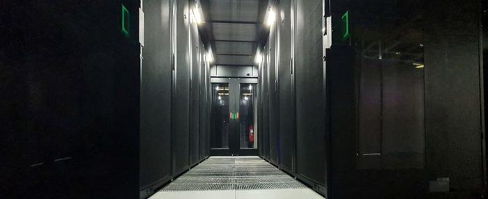 Aisle with rack in ESpanix Datacenter